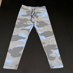 Aerie blue&gray army leggings with ties in Small, like new.